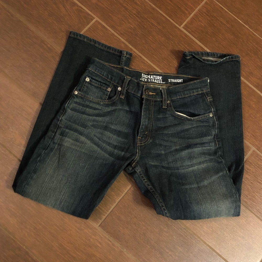 Signature by Levi Strauss & co jeans